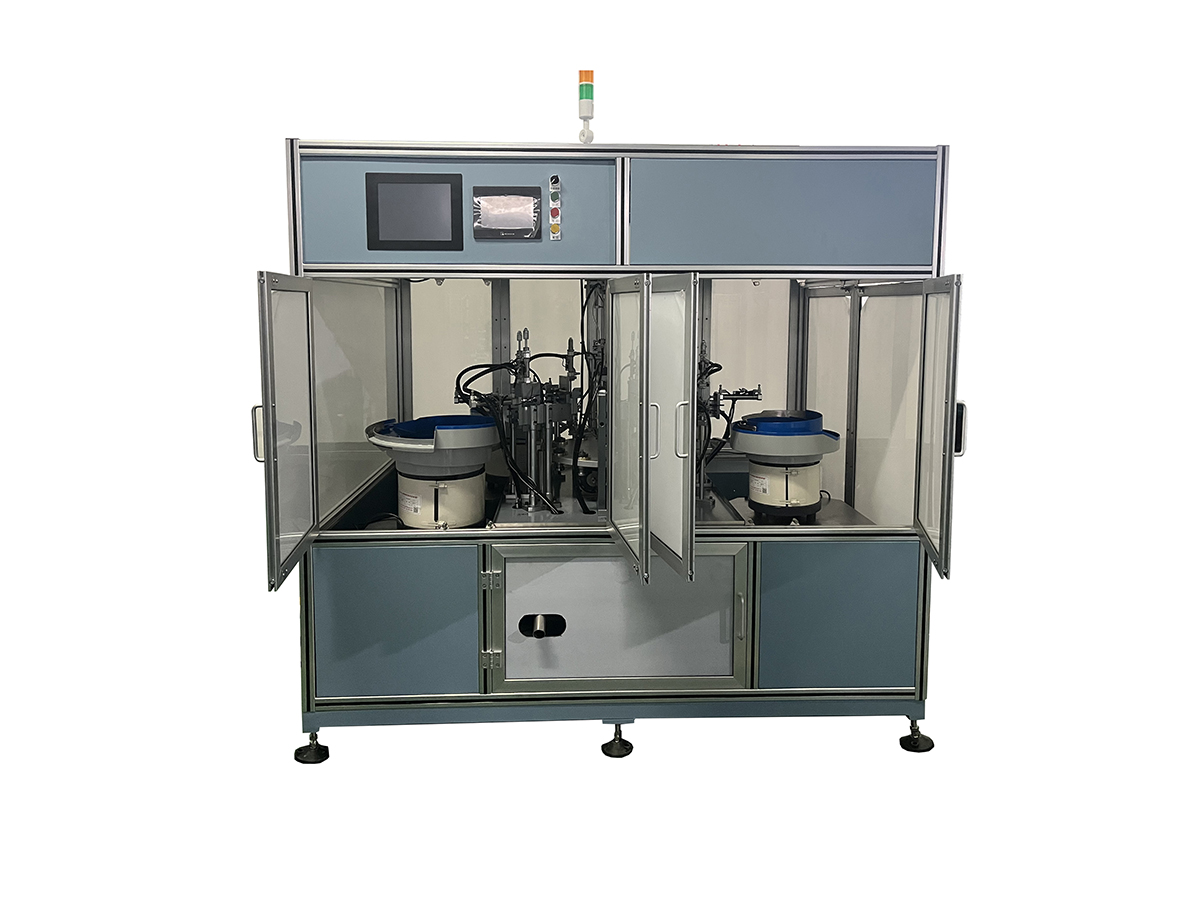 全自動(dòng)合頁軸承組裝機(jī).jpg